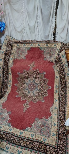Tapis ancien fait main - tapis,