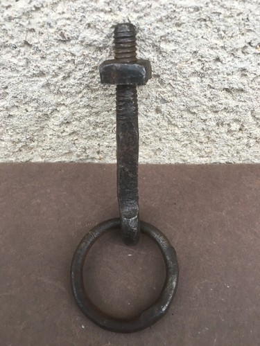 Ancien anneau fer forgé - anneau,