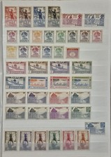 BEL ENSEMBLE DE TIMBRES DE