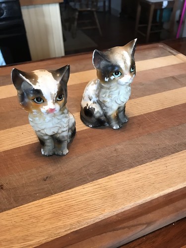 1960s vintage salt and pepper - ,