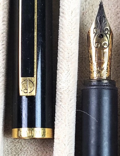 Dunhill stylo plume laque - dunhill,
