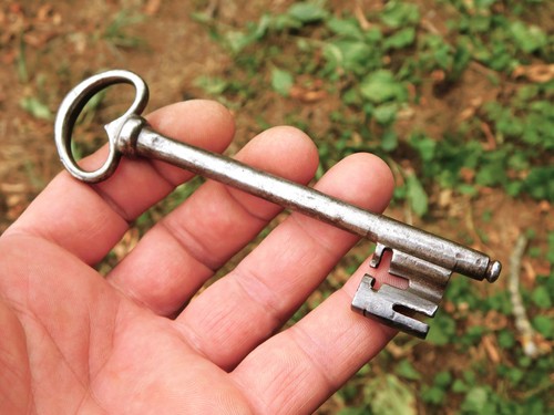13cm ancienne clef - clef,