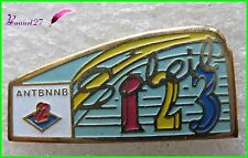 Pin's pins Badge Chaine TV Antenne 2 123 Soleil #1390
