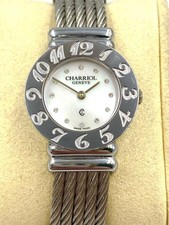 Article fonctionnel CHARRIOL