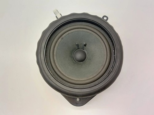 Haut parleur porte avant - de,