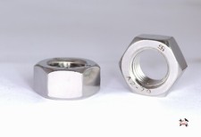 Écrou Hexagonal Fileté/À