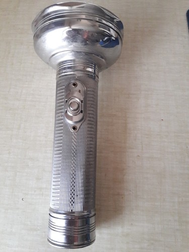 Lampe torche elephant - lampe,
