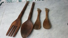 Lot de 2 couverts en bois africains FOURCHETTES & CUILLERES pantheres ?
