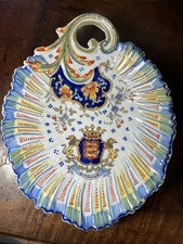 Plat en Faïence Devres «