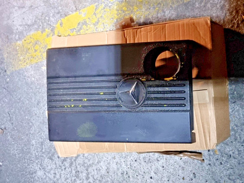 Cache moteur mercedes - moteur, 200