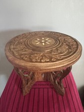 Petit Guéridon Pliant Bois Sculpté Ouvragé Incrustation Indien