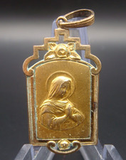 Belle médaille religieuse