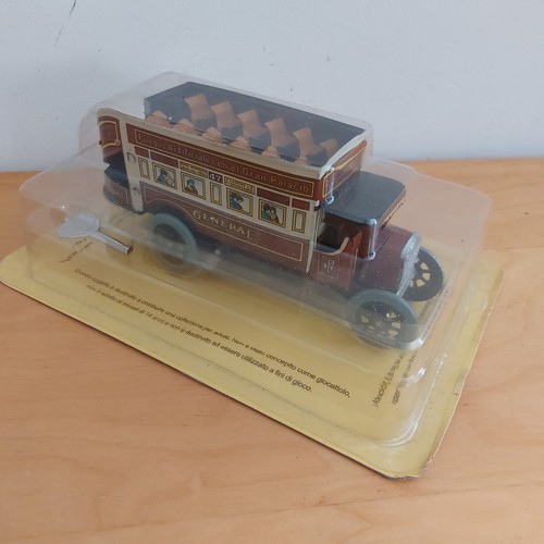 Jouet ancien paya autobus - jouet,