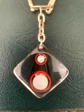 JOLI Nice TOP ! PORTE-CLES Key