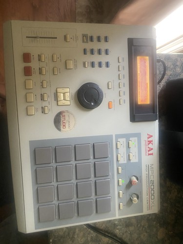 Fully loaded expanded akai - loaded,
