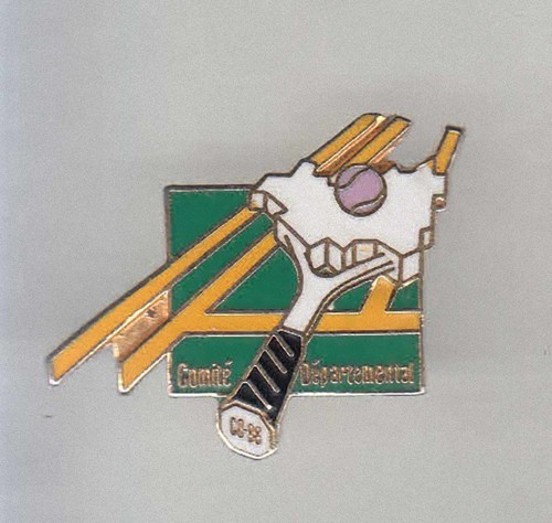 Rare pins pin tennis - pin's,