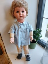 Ancien bébé de caractère