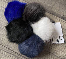 Diane von Furstenberg Lapin Fourrure Pompons Porte-Clé Sac Breloque Détail -