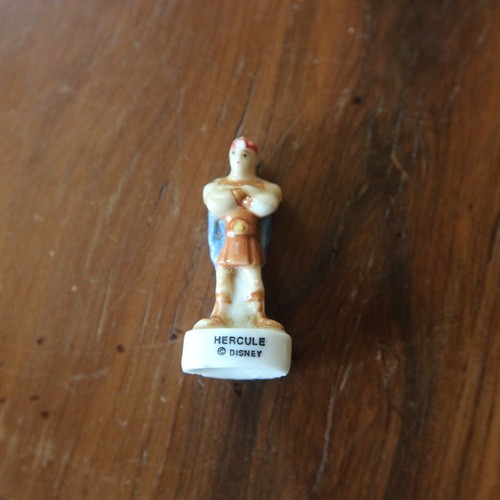 Ancienne feve disney hercule - feve,