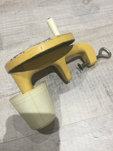 Bobinoir pour machine - , à