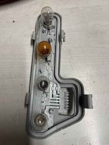 Platine feu arrière gauche - arriÈre,