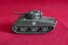 Micro Machines Militaire M4A3 Sherman Tank vert - 5 cm de long - 1994 Lgt