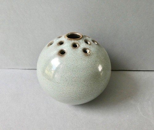 Vase pique fleurs - pique, en