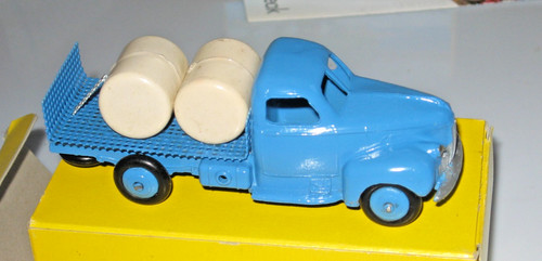 Dinky toys studebaker - toys,