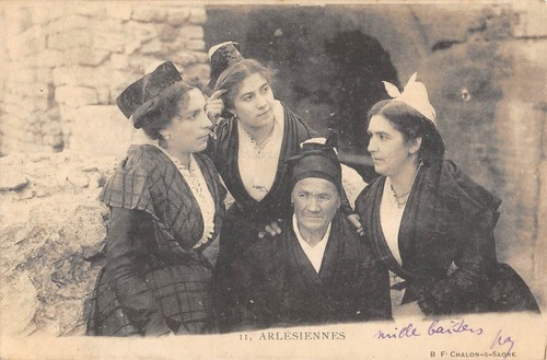 Cpa arlesiennes - cpa, 13
