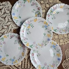 Lot assiettes à - lot, 6