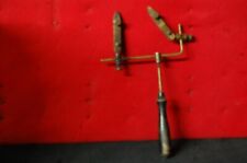 bel etau a main ancien