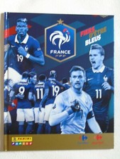 Album Panini football carrefour complet avec deux pochettes et stickers MBappé