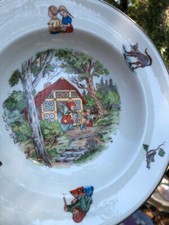 Superbe assiette à bouillie