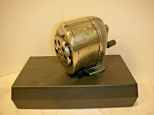 Taille crayon de bureau BOSTON