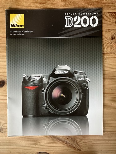 Nikon d200 brochure - d200,