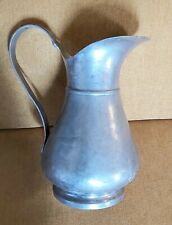 Grand PICHET EN ETAIN SIGNE ETAINS De La Tour BROC DE TOILETTE hauteur 30 cm