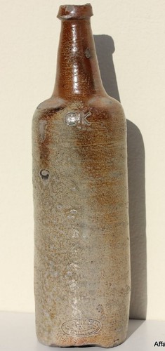 Bouteille gres vernisse - bouteille, en