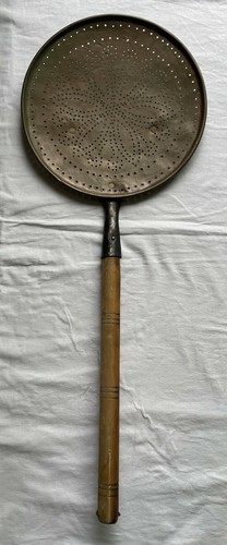 Ancienne ecumoire cuivre - ancienne,
