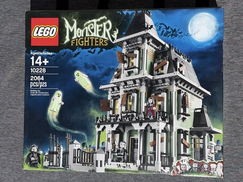 Lego haunted house - haunted,