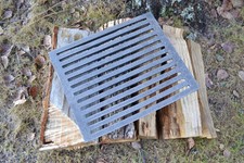 Grille en fonte - -,