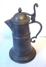 CAFETIERE ETAIN JG FAIT MAIN HAUTEUR 24 cm.