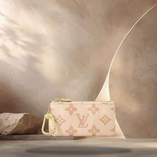 Louis vuitton porte clés - louis,
