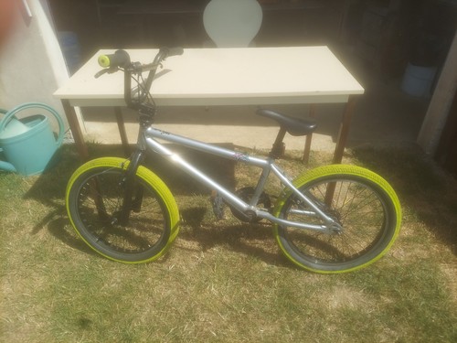 velo decathlon bmx