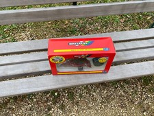 Enrubaneuse Britains 1/32