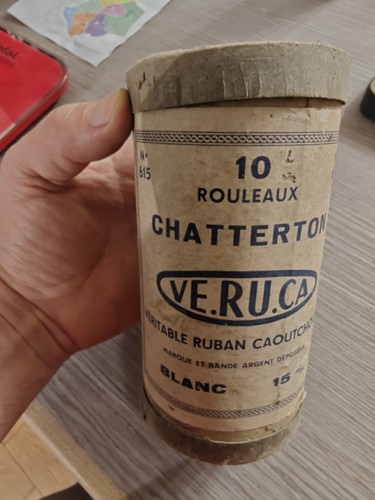 Ancienne boîte carton