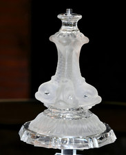 SAINT-LOUIS. | Pied de Lampe