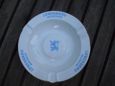 Ancien cendrier . Bière 