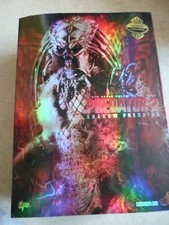 Hot toys figurine figure