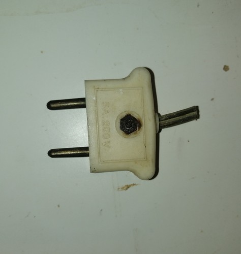 Prise ancienne bakelite - 1,