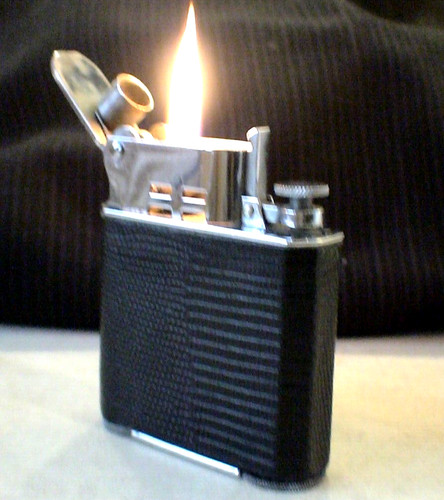Briquet ancien superb - briquet,